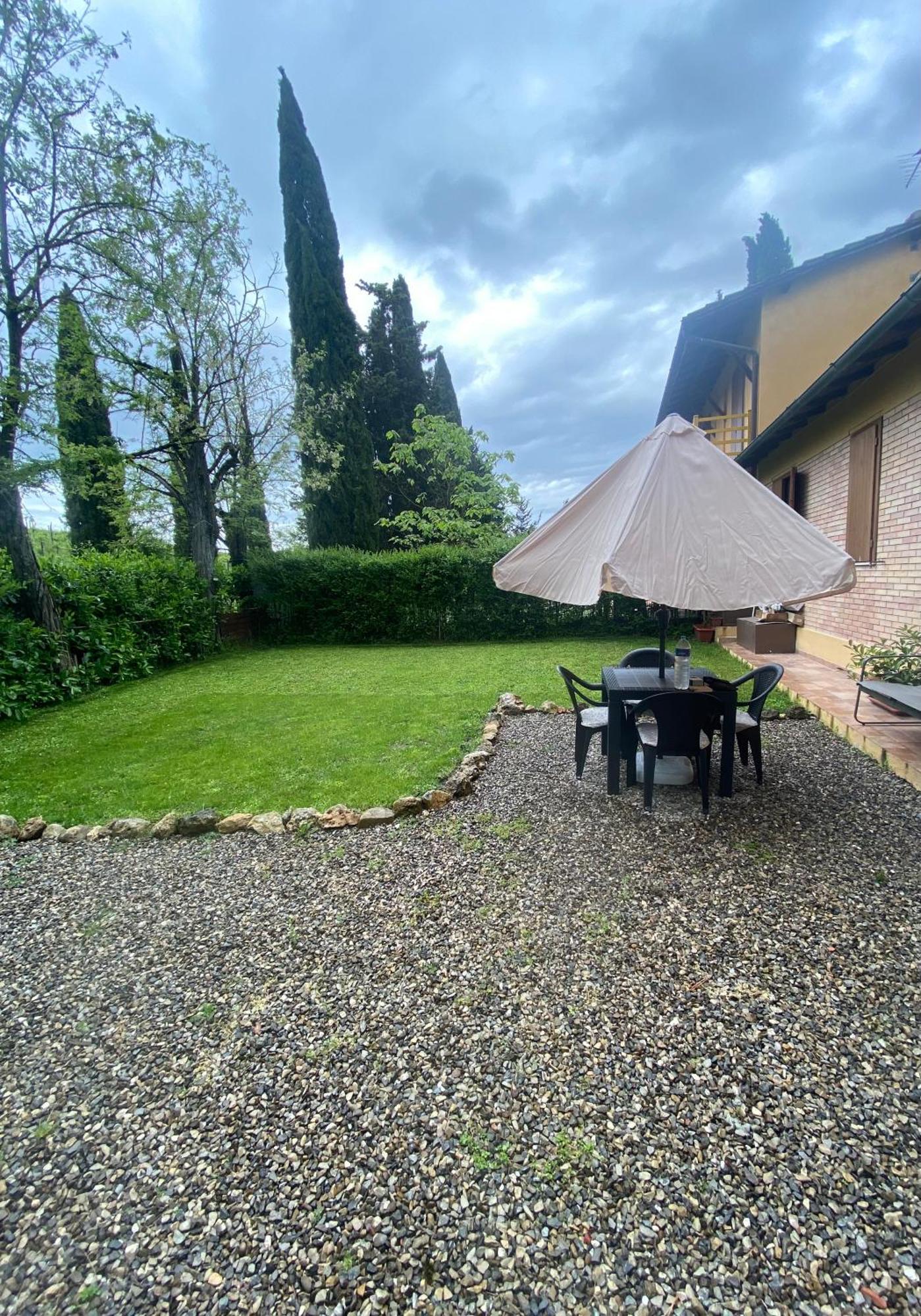 Вилла Casa Chianti / Chianti House Lilliano Экстерьер фото